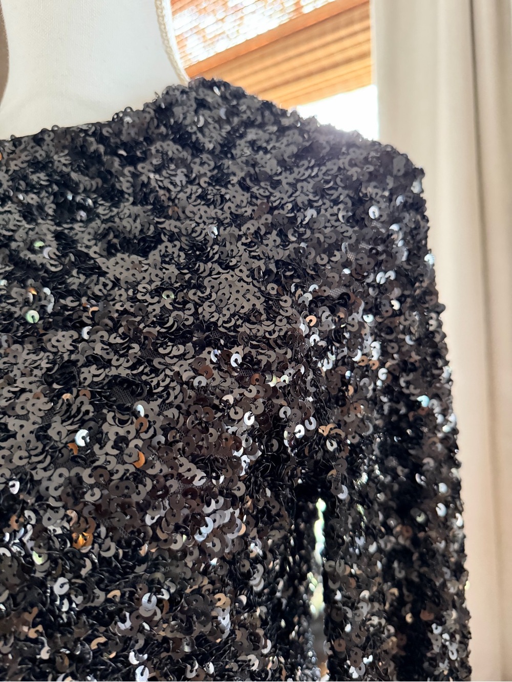 Sunday’s in Brooklyn Black Sequin Mini Dress Long Sleeve Open Back Sz Xs - Picture 4 of 8